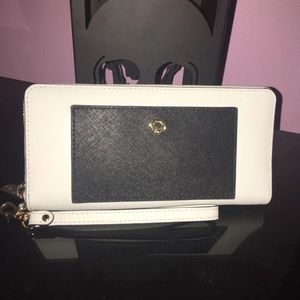NWT Michael Kors Wallet